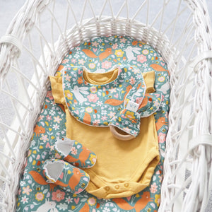 Meadow Tails Fitted Moses Basket Sheet