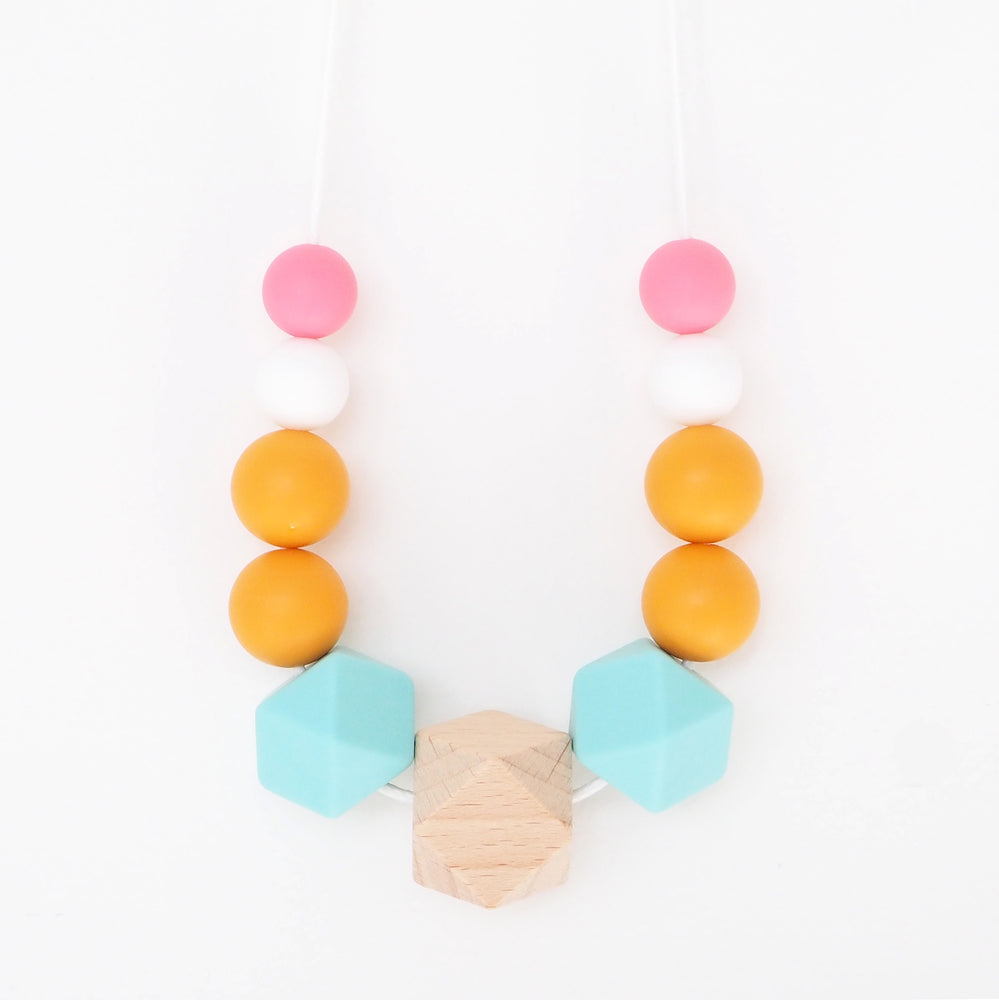 
            
                Load image into Gallery viewer, Dawn Teething Necklace
            
        