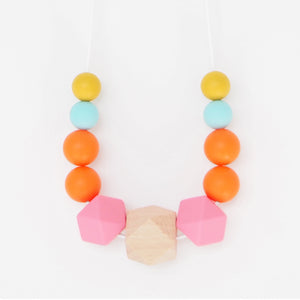 
            
                Load image into Gallery viewer, Dusk Teething Necklace
            
        